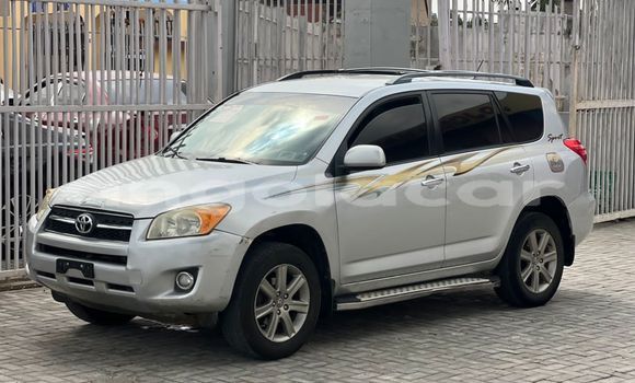 Comprar Usado Toyota RAV4 Outro Carro em Luanda em Luanda Province Comprar Usado Toyota RAV4 Outro Carro em Luanda em Luanda Province