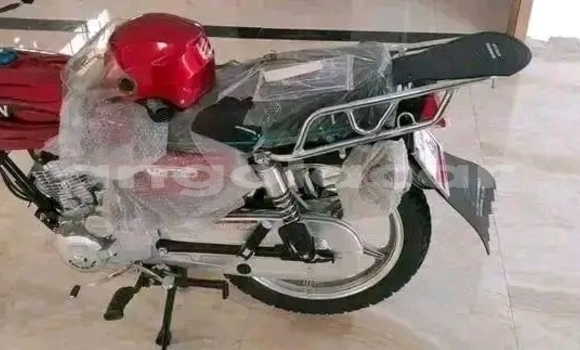 Buy Used Landwind X5 Red Car in Luanda in Luanda Province Buy Used Landwind X5 Red Car in Luanda in Luanda Province