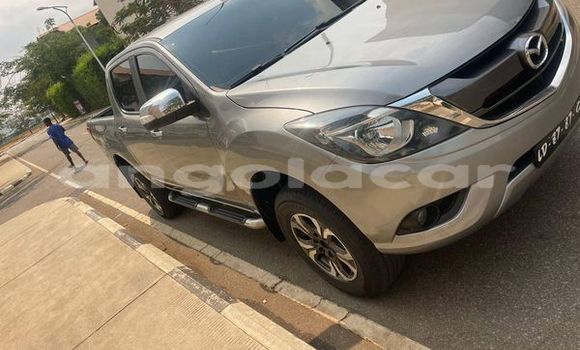 Comprar Usado Mazda BT-50 Outro Carro em Luanda em Luanda Province Comprar Usado Mazda BT-50 Outro Carro em Luanda em Luanda Province