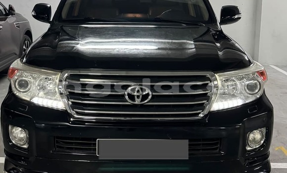 Comprar Usado Toyota Land Cruiser Outro Carro em Luanda em Luanda Province
