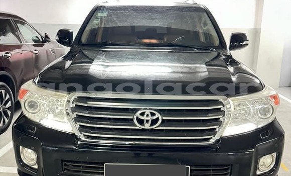 Comprar Usado Toyota Land Cruiser Outro Carro em Luanda em Luanda Province Comprar Usado Toyota Land Cruiser Outro Carro em Luanda em Luanda Province