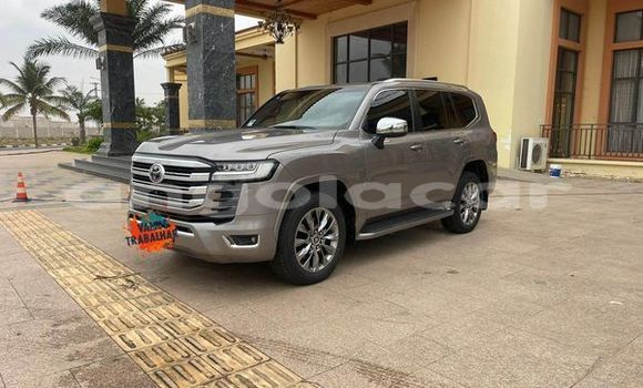 Comprar Usado Toyota Land Cruiser Outro Carro em Luanda em Luanda Province Comprar Usado Toyota Land Cruiser Outro Carro em Luanda em Luanda Province
