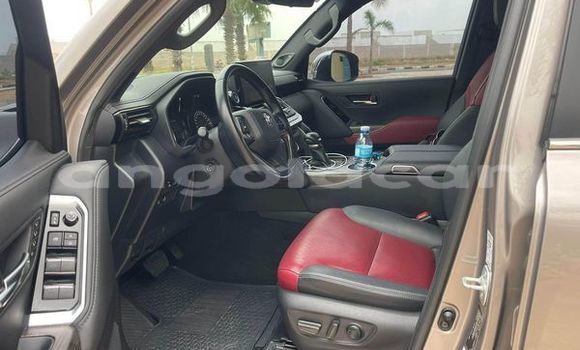 Comprar Usado Toyota Land Cruiser Outro Carro em Luanda em Luanda Province Comprar Usado Toyota Land Cruiser Outro Carro em Luanda em Luanda Province