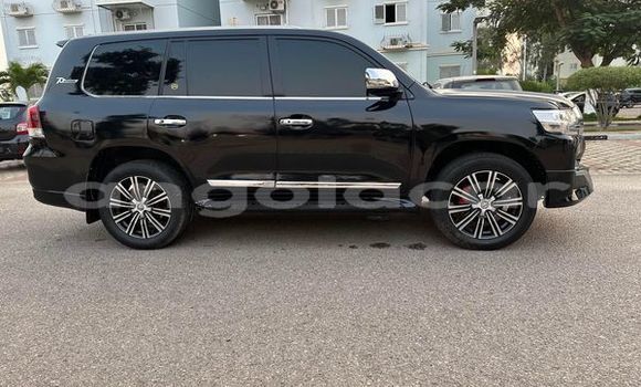 Buy Used Toyota Land Cruiser Other Car in Luanda in Luanda Province