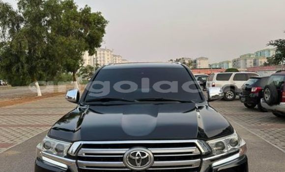 Comprar Usado Toyota Land Cruiser Outro Carro em Luanda em Luanda Province Comprar Usado Toyota Land Cruiser Outro Carro em Luanda em Luanda Province