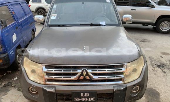 Comprar Usado Mitsubishi Pajero Outro Carro em Luanda em Luanda Province Comprar Usado Mitsubishi Pajero Outro Carro em Luanda em Luanda Province