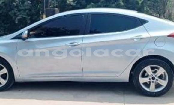 Comprar Usado Hyundai Elantra Outro Carro em Luanda em Luanda Province Comprar Usado Hyundai Elantra Outro Carro em Luanda em Luanda Province