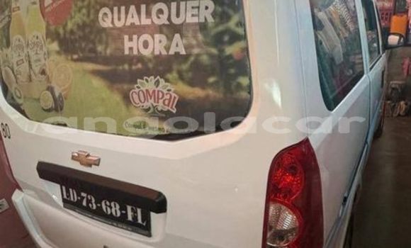Comprar Usado Chevrolet Niva Outro Carro em Luanda em Luanda Province Comprar Usado Chevrolet Niva Outro Carro em Luanda em Luanda Province