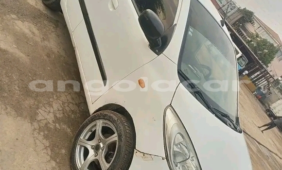 Comprar Usado Hyundai i10 Branco Carro em Camabatela em Uige Comprar Usado Hyundai i10 Branco Carro em Camabatela em Uige
