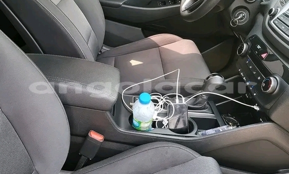 Comprar Usado Hyundai Tucson Azul Carro em Luanda em Luanda Province Comprar Usado Hyundai Tucson Azul Carro em Luanda em Luanda Province
