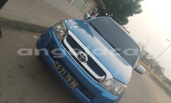 Acheter Occasion Voiture Toyota Hilux Bleu à Camabatela, Uige
