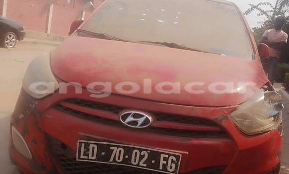 Buy Used Volkswagen Amarok Red Car in Caconda in Huila