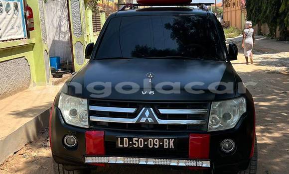 Acheter Occasion Voiture Mitsubishi Pajero Noir à Caconda, Huila Acheter Occasion Voiture Mitsubishi Pajero Noir à Caconda, Huila