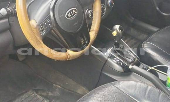 Acheter Occasion Voiture Kia Cerato Autre à Caluquembe, Huila Acheter Occasion Voiture Kia Cerato Autre à Caluquembe, Huila