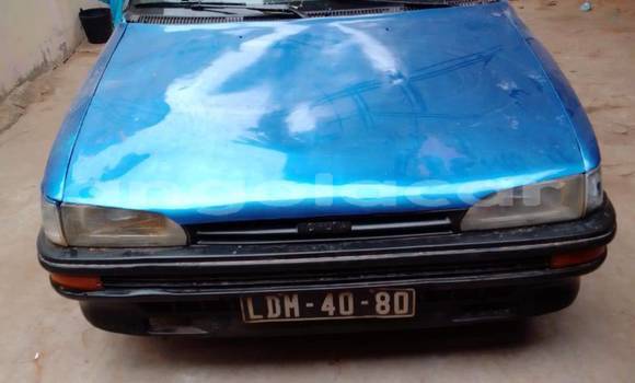 Comprar Usado Toyota Corolla Azul Carro em Camabatela em Uige Comprar Usado Toyota Corolla Azul Carro em Camabatela em Uige
