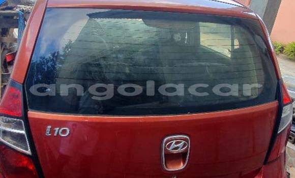 Acheter Occasion Voiture Hyundai i10 Rouge à Caluquembe, Huila Acheter Occasion Voiture Hyundai i10 Rouge à Caluquembe, Huila
