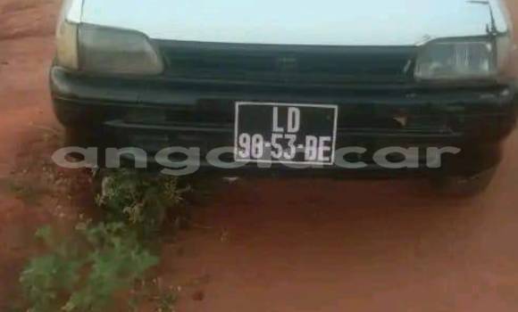 Acheter Occasion Voiture Toyota Vitz Blanc à Caluquembe, Huila Acheter Occasion Voiture Toyota Vitz Blanc à Caluquembe, Huila