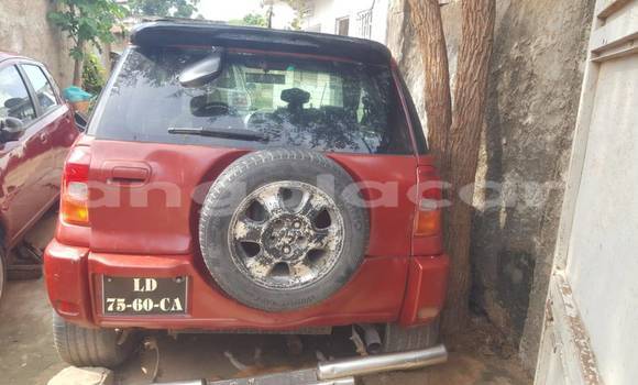 Acheter Occasion Voiture Toyota RAV4 Rouge à Caconda, Huila Acheter Occasion Voiture Toyota RAV4 Rouge à Caconda, Huila