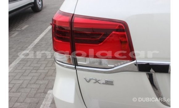Comprar Importar Toyota Land Cruiser Branco Carro em Import - Dubai em Bengo Province Comprar Importar Toyota Land Cruiser Branco Carro em Import - Dubai em Bengo Province