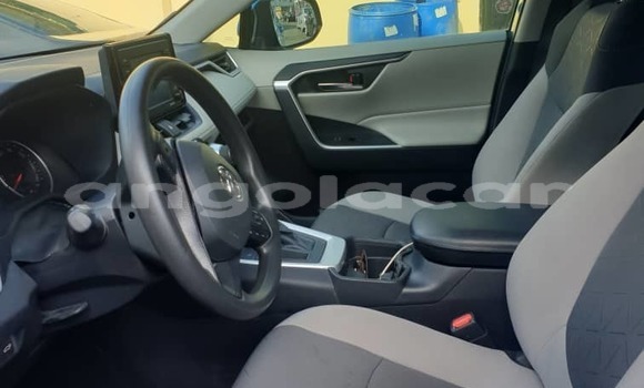 Comprar Usado Toyota RAV4 Outro Carro em Luanda em Luanda Province Comprar Usado Toyota RAV4 Outro Carro em Luanda em Luanda Province