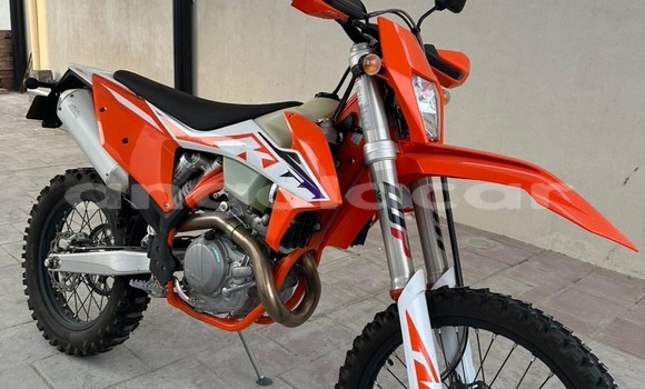 Comprar Usado KTM EXC Branco Moto em Benguela em Benguela