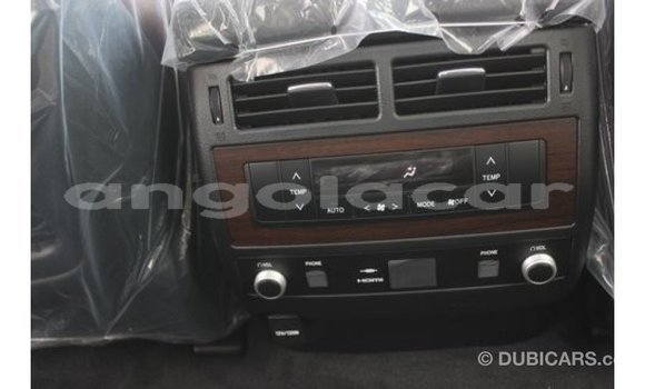 Comprar Importar Toyota Land Cruiser Branco Carro em Import - Dubai em Bengo Province Comprar Importar Toyota Land Cruiser Branco Carro em Import - Dubai em Bengo Province
