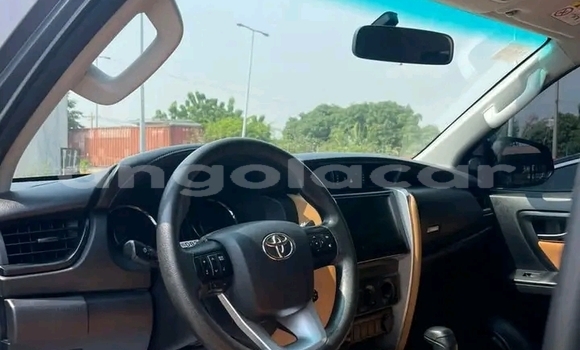 Comprar Usado Toyota Fortuner Outro Carro em Camacupa em Bie Comprar Usado Toyota Fortuner Outro Carro em Camacupa em Bie