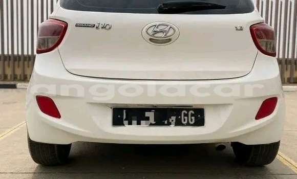 Comprar Usado Hyundai Click Branco Carro em Camabatela em Uige Comprar Usado Hyundai Click Branco Carro em Camabatela em Uige