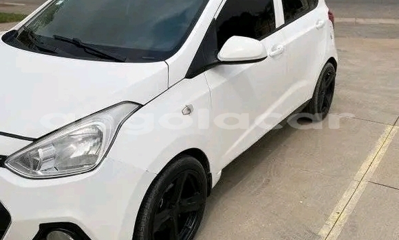 Comprar Usado Hyundai Click Branco Carro em Camabatela em Uige Comprar Usado Hyundai Click Branco Carro em Camabatela em Uige