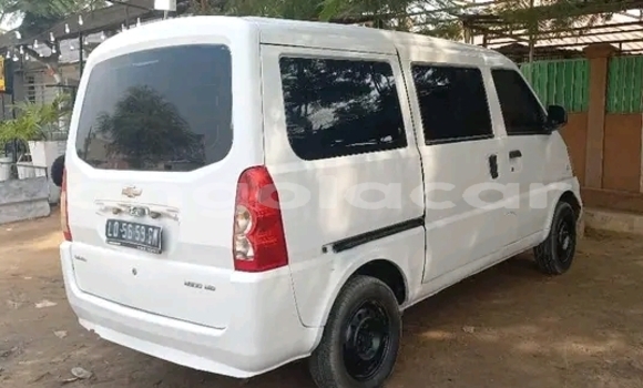 Acheter Occasion Voiture Chevrolet spark Blanc à Camacupa, Bie Acheter Occasion Voiture Chevrolet spark Blanc à Camacupa, Bie