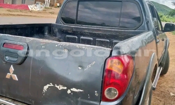 Buy Used Mitsubishi L200 Other Car in Camabatela in Uige Buy Used Mitsubishi L200 Other Car in Camabatela in Uige