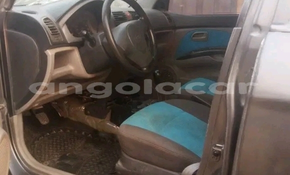Comprar Usado Kia Picanto Outro Carro em Kuito em Província do Bié Comprar Usado Kia Picanto Outro Carro em Kuito em Província do Bié