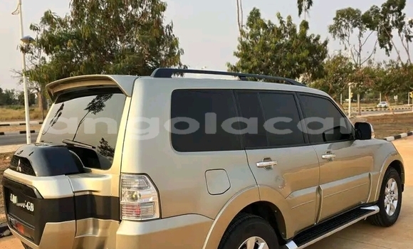 Comprar Usado Mitsubishi Pajero Outro Carro em Luanda em Luanda Province Comprar Usado Mitsubishi Pajero Outro Carro em Luanda em Luanda Province
