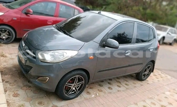 Comprar Usado Hyundai i10 Outro Carro em Camacupa em Bie Comprar Usado Hyundai i10 Outro Carro em Camacupa em Bie
