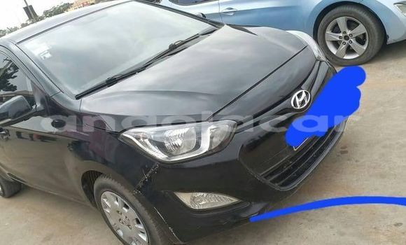 Acheter Occasion Voiture Hyundai i20 Noir à Camabatela, Uige Acheter Occasion Voiture Hyundai i20 Noir à Camabatela, Uige