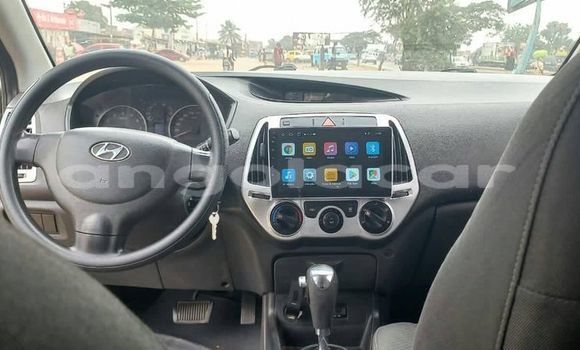 Comprar Usado Hyundai i20 Preto Carro em Camabatela em Uige Comprar Usado Hyundai i20 Preto Carro em Camabatela em Uige