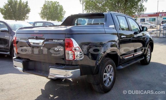 Comprar Importar Toyota Hilux Preto Carro em Import - Dubai em Bengo Province Comprar Importar Toyota Hilux Preto Carro em Import - Dubai em Bengo Province