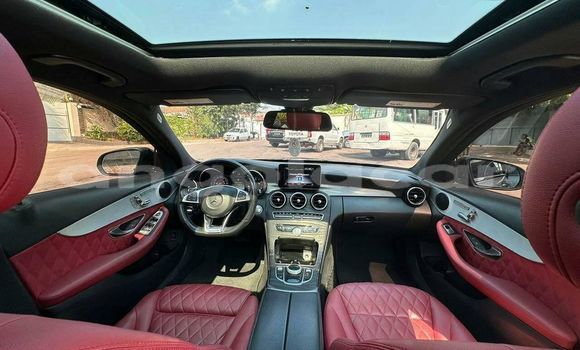 Comprar Usado Mercedes-Benz C–Class Outro Carro em Caluquembe em Huila Comprar Usado Mercedes-Benz C–Class Outro Carro em Caluquembe em Huila