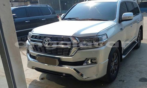 Buy Used Toyota Land Cruiser White Car in Catabola in Bie Buy Used Toyota Land Cruiser White Car in Catabola in Bie