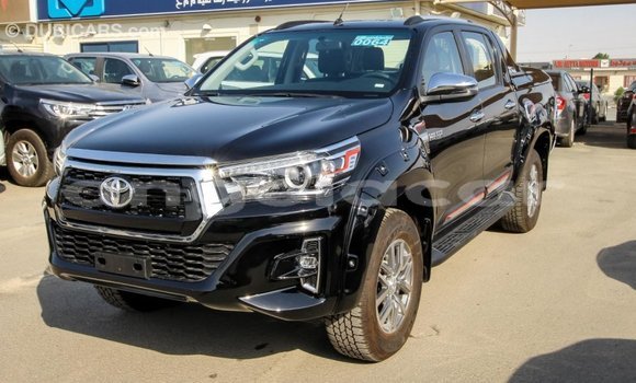 Comprar Importar Toyota Hilux Preto Carro em Import - Dubai em Bengo Province Comprar Importar Toyota Hilux Preto Carro em Import - Dubai em Bengo Province