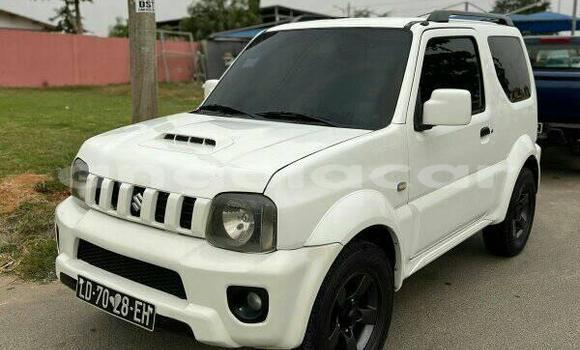 Comprar Usado Suzuki Jimny Branco Carro em Caconda em Huila Comprar Usado Suzuki Jimny Branco Carro em Caconda em Huila