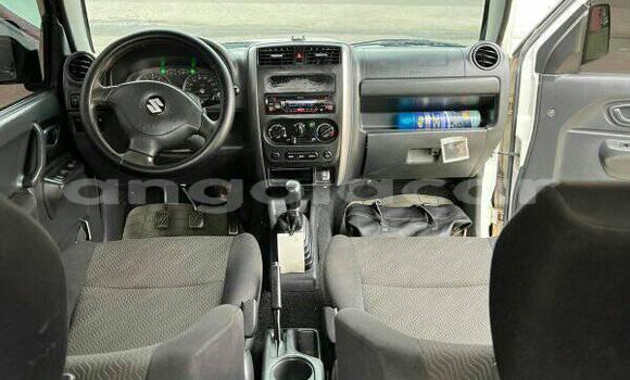 Buy Used Suzuki Jimny White Car in Caconda in Huila Buy Used Suzuki Jimny White Car in Caconda in Huila