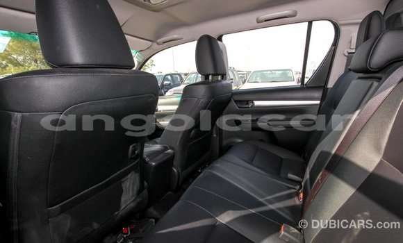Comprar Importar Toyota Hilux Preto Carro em Import - Dubai em Bengo Province Comprar Importar Toyota Hilux Preto Carro em Import - Dubai em Bengo Province