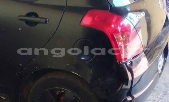 Comprar Usado Suzuki Swift Preto Carro em Cabinda em Cabinda