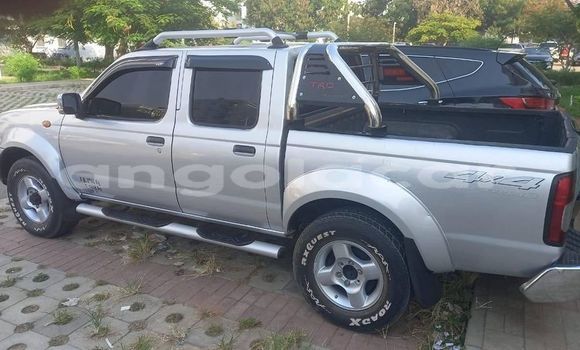 Comprar Usado Nissan Hardbody Outro Carro em Caconda em Huila Comprar Usado Nissan Hardbody Outro Carro em Caconda em Huila