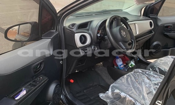 Acheter Occasion Voiture Toyota Yaris Noir à Caluquembe, Huila Acheter Occasion Voiture Toyota Yaris Noir à Caluquembe, Huila