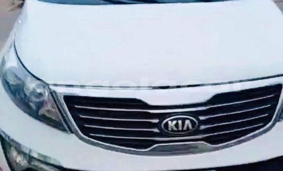 Acheter Occasion Voiture Kia Sportage Blanc à Caluquembe, Huila Acheter Occasion Voiture Kia Sportage Blanc à Caluquembe, Huila