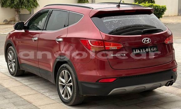 Buy Used Hyundai Santa Fe Red Car in Caluquembe in Huila Buy Used Hyundai Santa Fe Red Car in Caluquembe in Huila