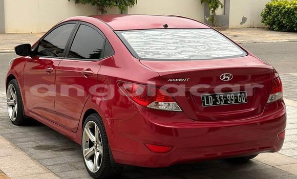 Buy Used Hyundai Accent Red Car in Camacupa in Bie Buy Used Hyundai Accent Red Car in Camacupa in Bie