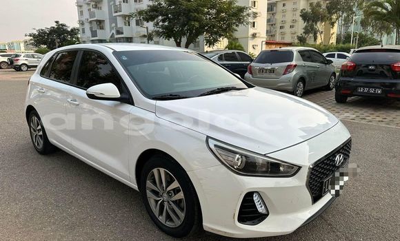 Acheter Occasion Voiture Hyundai i30 Blanc à Camabatela, Uige Acheter Occasion Voiture Hyundai i30 Blanc à Camabatela, Uige